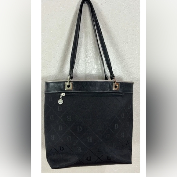 BO DEREK Handbags - BO DEREK,Elegant Black Tote Bag